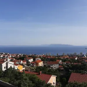  Apartment Hajdo
